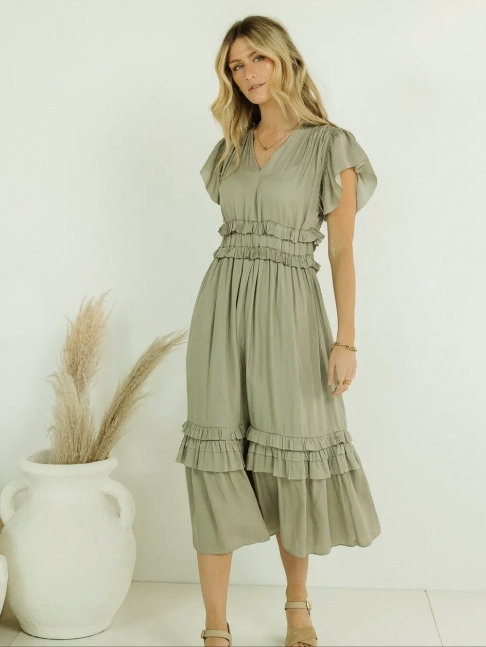 Böhme Sage/Sand Midi Dress XS Ruffle Tiered Flutter Sleeve Cottagecore Boho